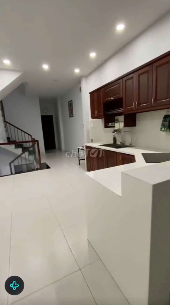 Rent a cash house near aeonmall Tân Phú - new 4th floor bedroom 5 toilets