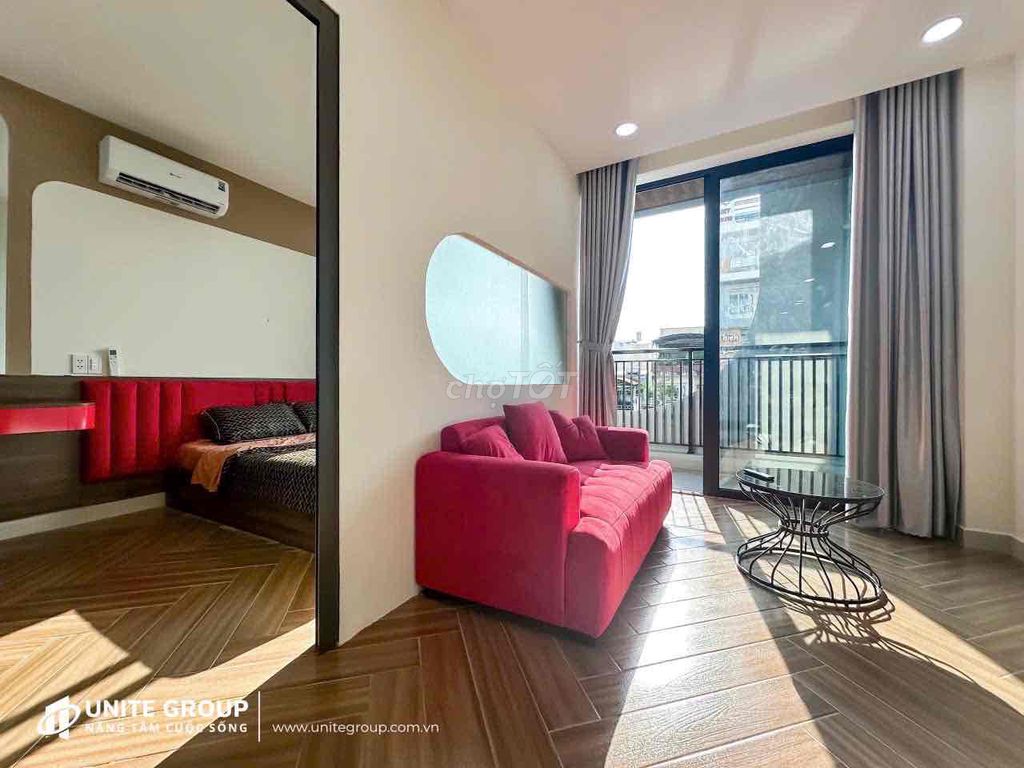apartment 1 balcony bedroom full of close-up furniture District 7, tdtu, rmit, nttu, District 4