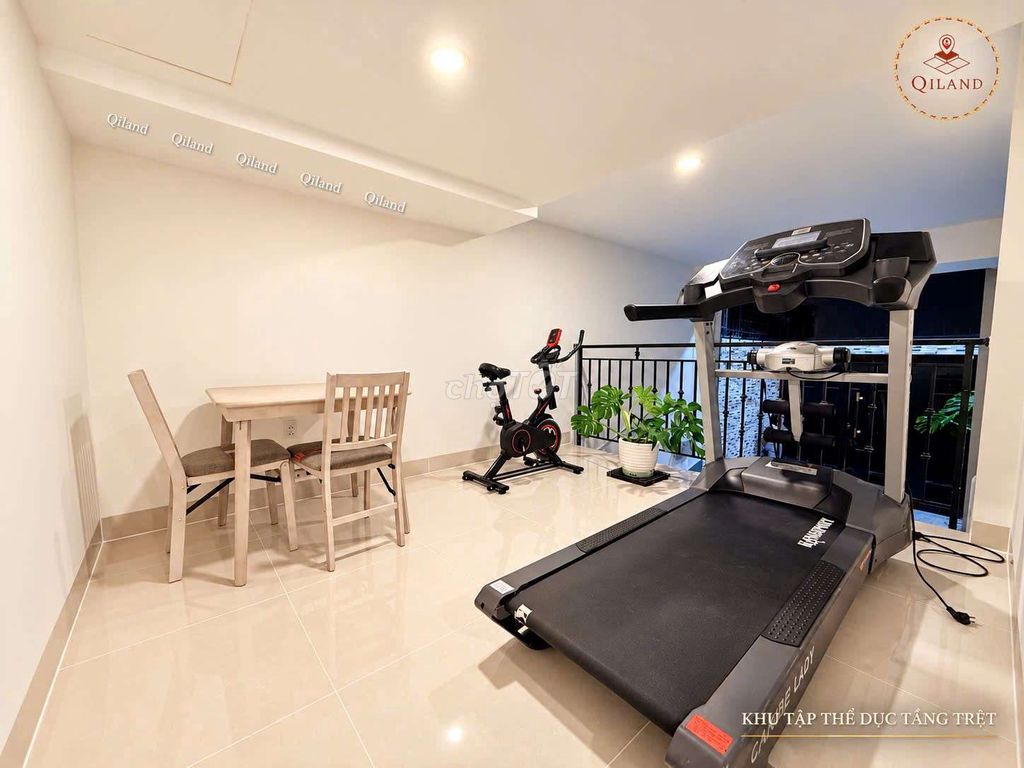 - Top of the service apartment - Đặng Như Mai - diamond island center