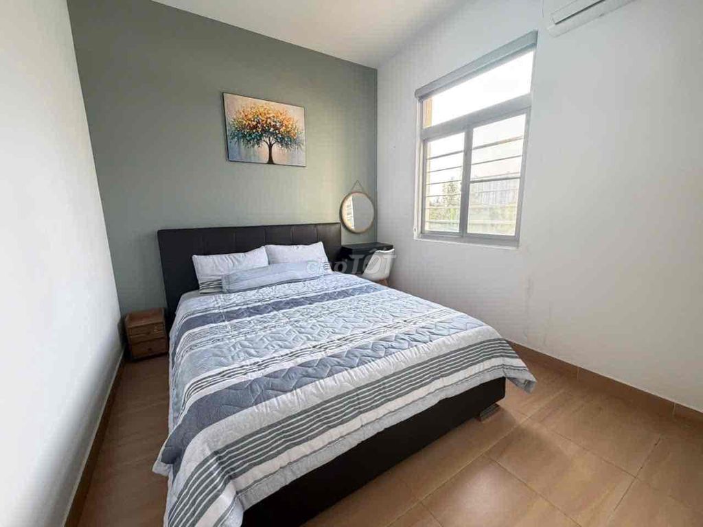 Rent Sky Garden 2-- 7th District.