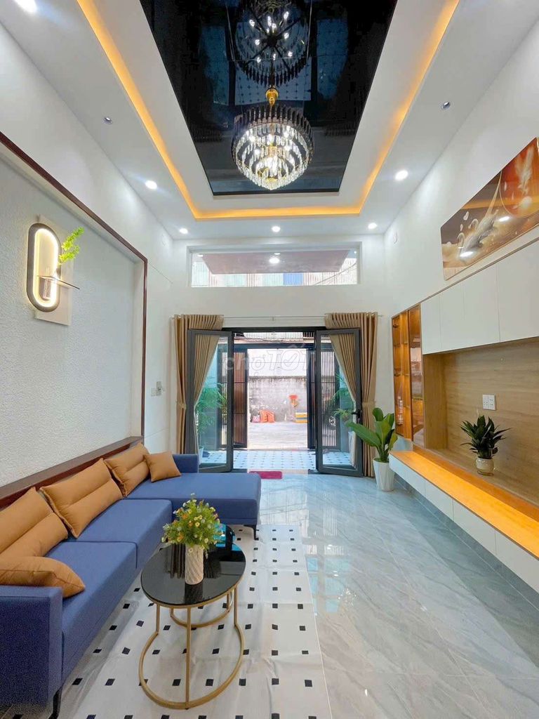 Rent a new house with furniture - car in the house near aeon 4 bedroom-4 toilet