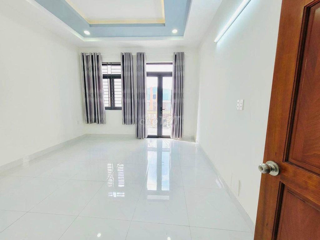 Rent a South Dragon Home near Lotus