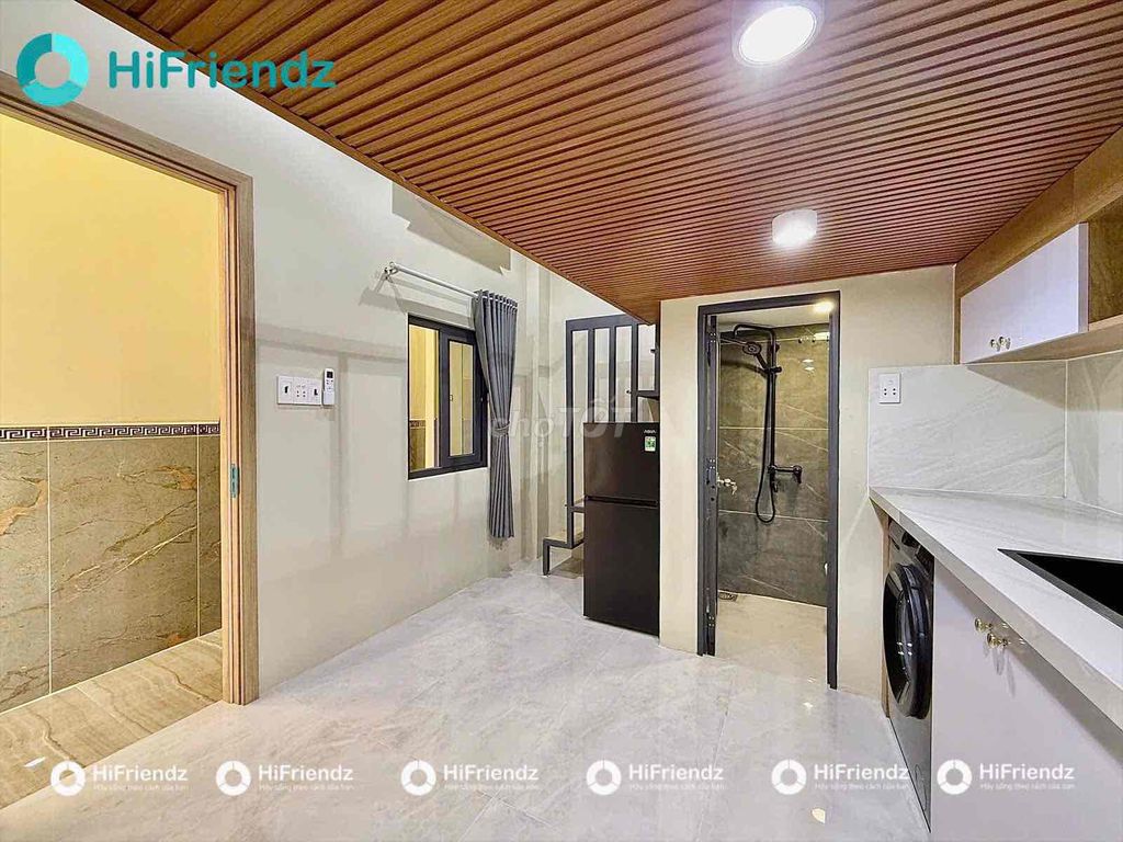 Rent a new full interior// high guard 2 M with its own washing machine
