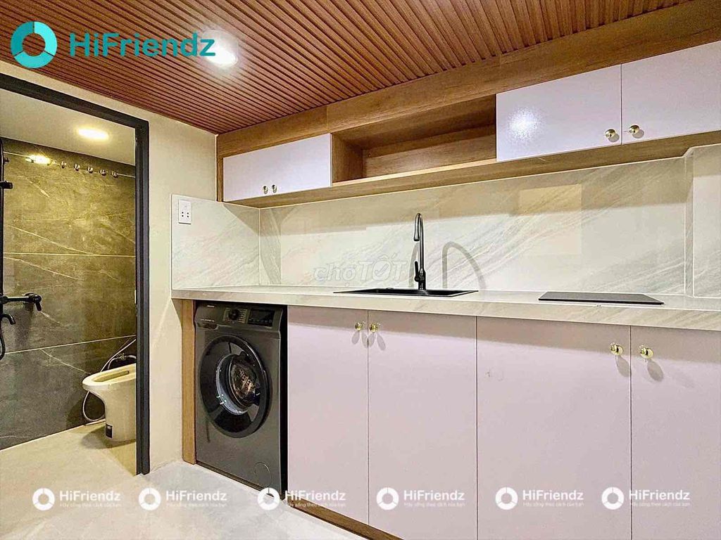 Rent a new full interior// high guard 2 M with its own washing machine