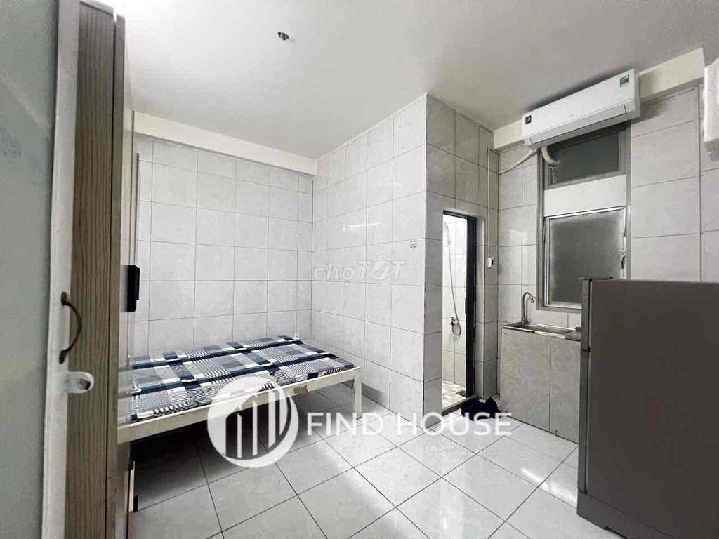 Rent the entire interior room at District 7.
