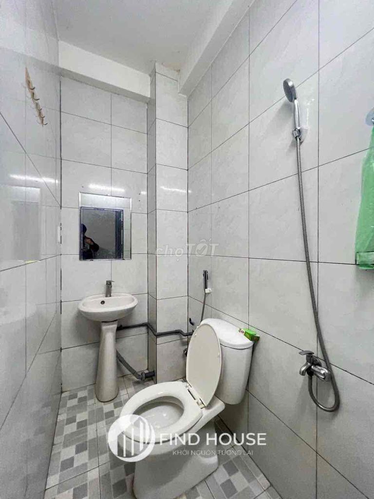 Rent the entire interior room at District 7.