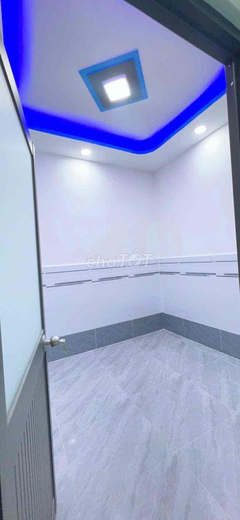 Renting a house near a high school.