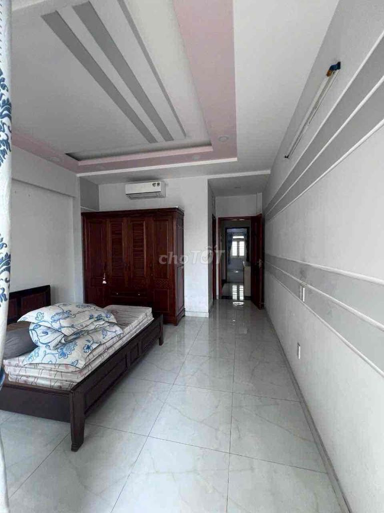 5 meters Phạm Văn Chiêu-7* Street