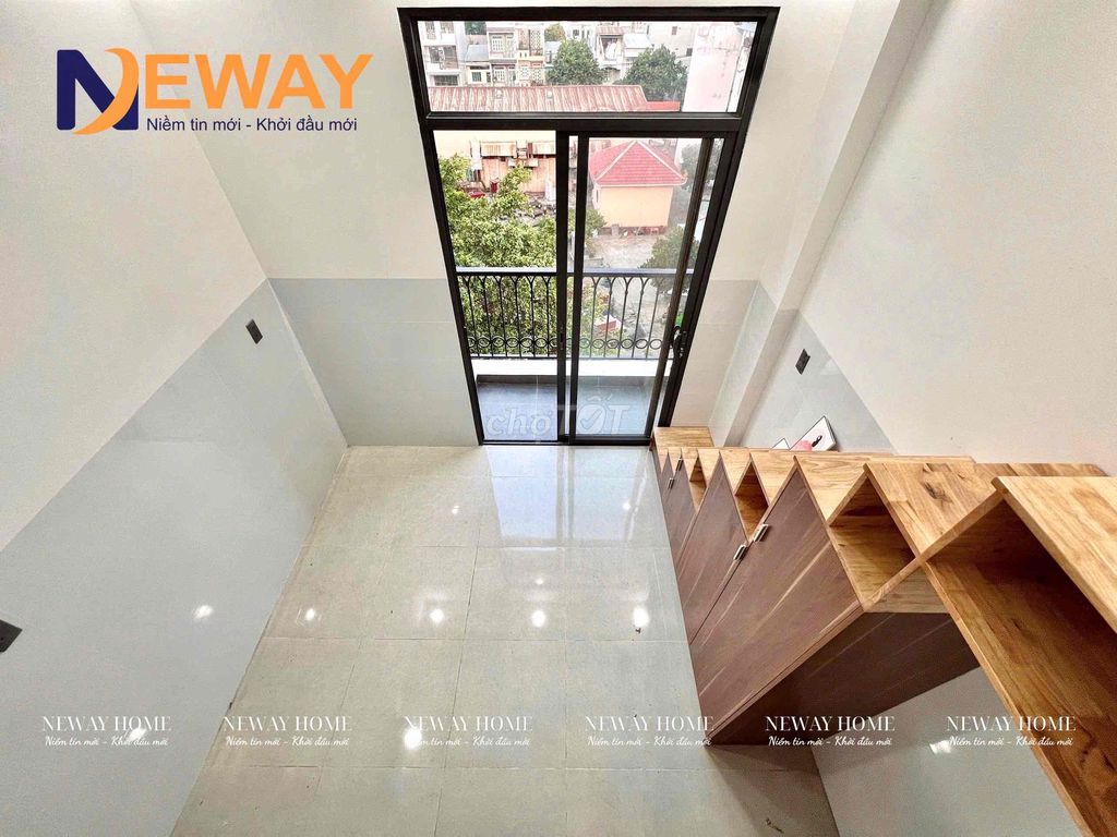 Rent a balcony room - built in Lê Văn Quới.