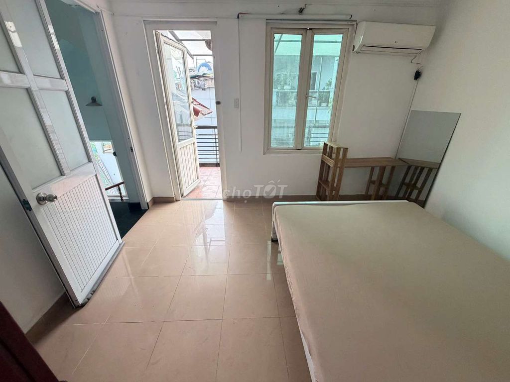 Rent, pay for Mi Ni, Bùi Thị Xuân-7* 2 Tân Bình, 25 M2, bid: 4.5 million.