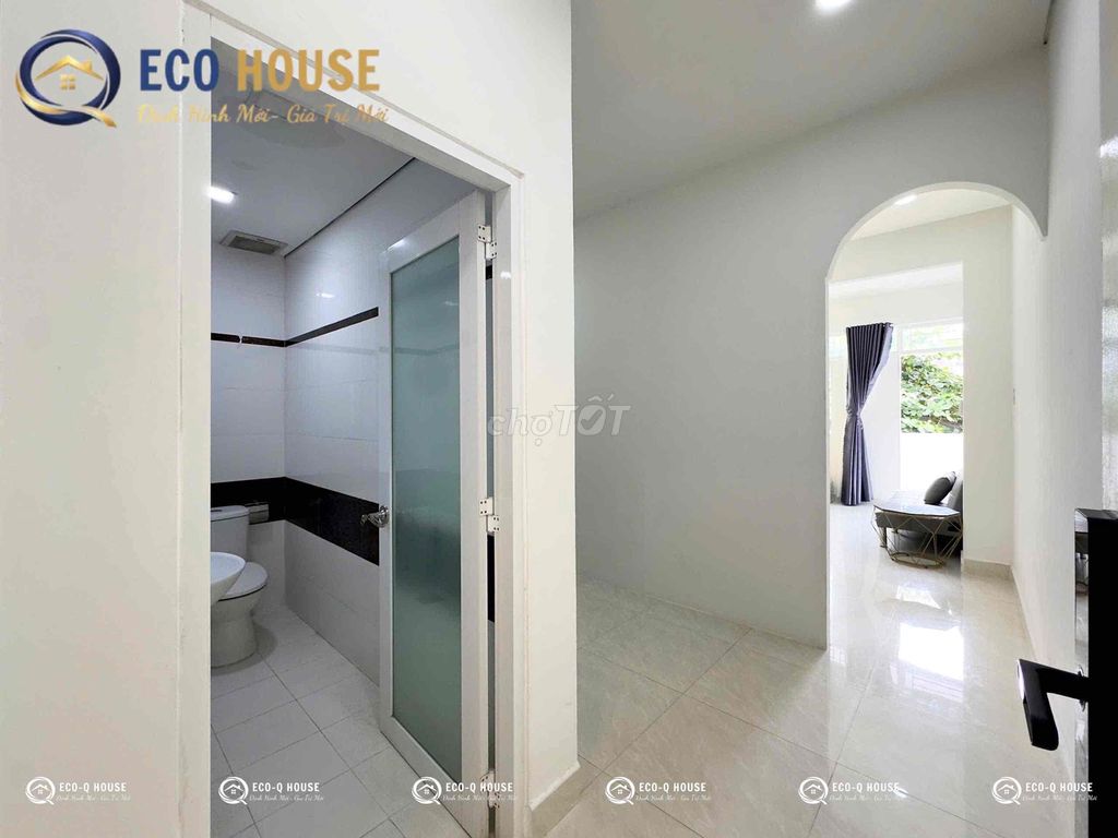empty mini one bedroom - balcony - full interior - kitchen cup