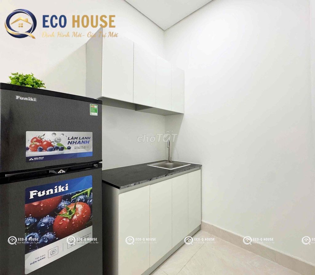 empty mini one bedroom - balcony - full interior - kitchen cup