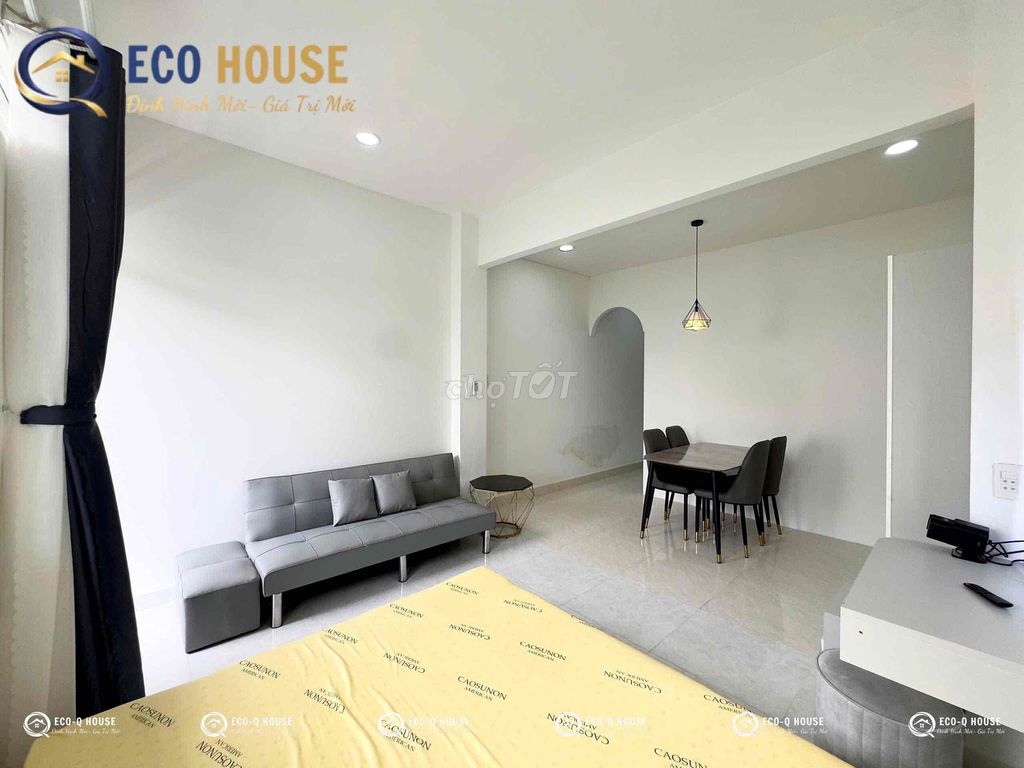 empty mini one bedroom - balcony - full interior - kitchen cup