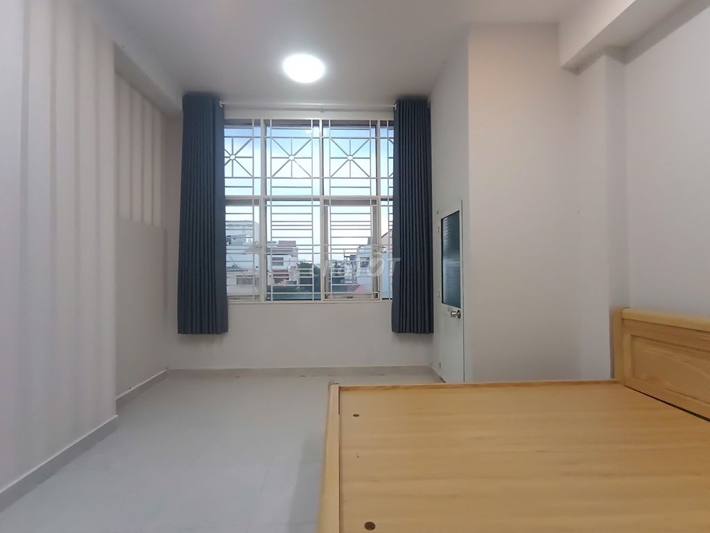 Two bedrooms 70 meters, Cộng Hòa Front near Etown.