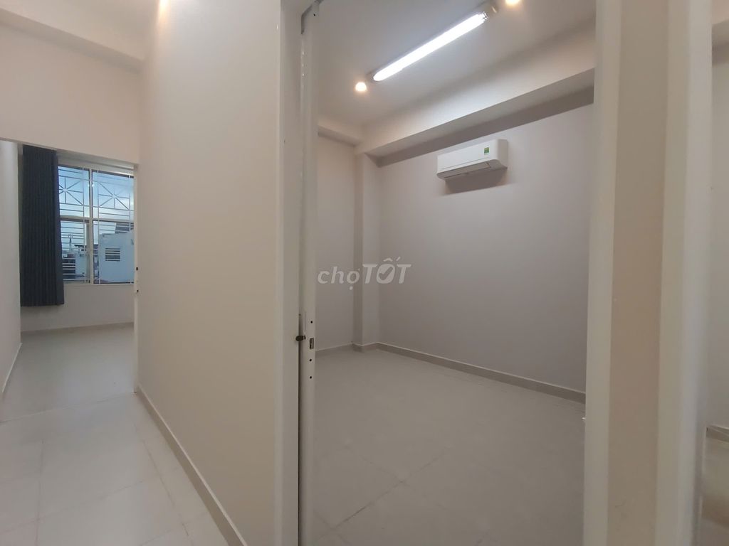 Two bedrooms 70 meters, Cộng Hòa Front near Etown.