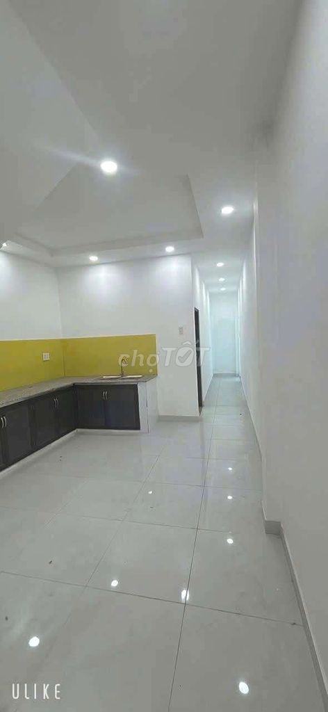 Nice new house. Two floors. Three bedrooms.