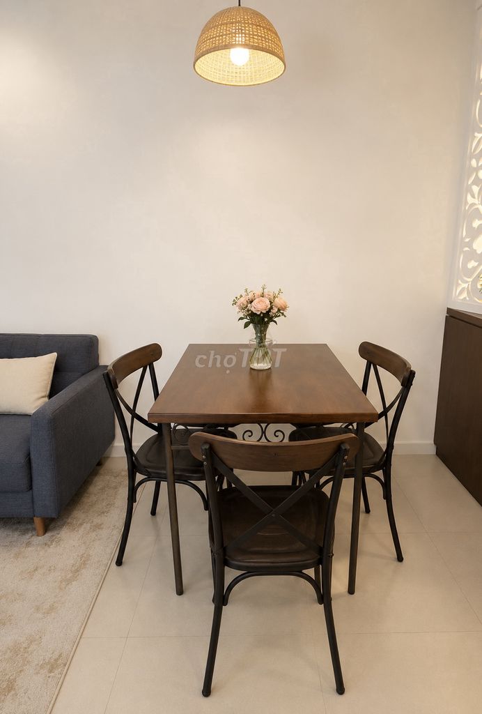 Lexington Residence apt7000 A bedroom for rent