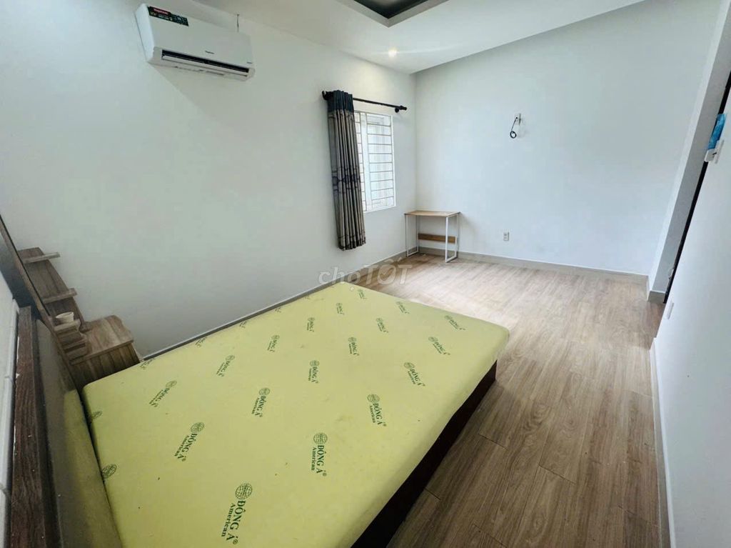 Rent a new room in Central Mountain: 28 meters, 4.5 million, good security.