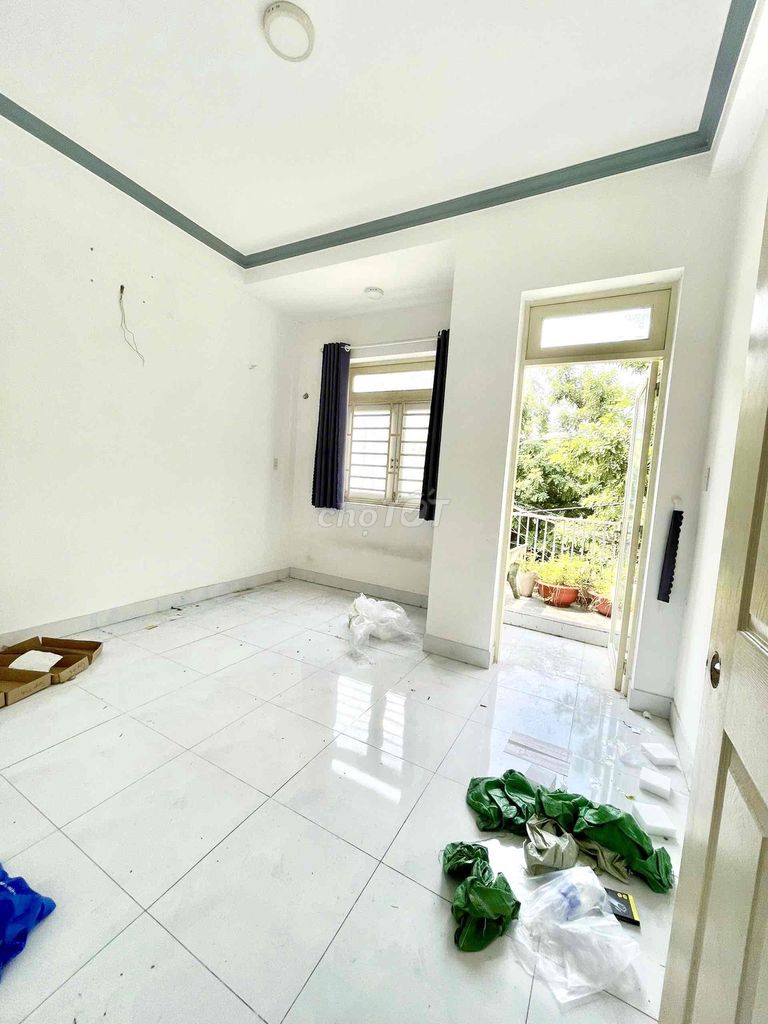 Ten meters down the road. Aeon Tân Phú - 4 x 14 meters - 3rd floor - low price