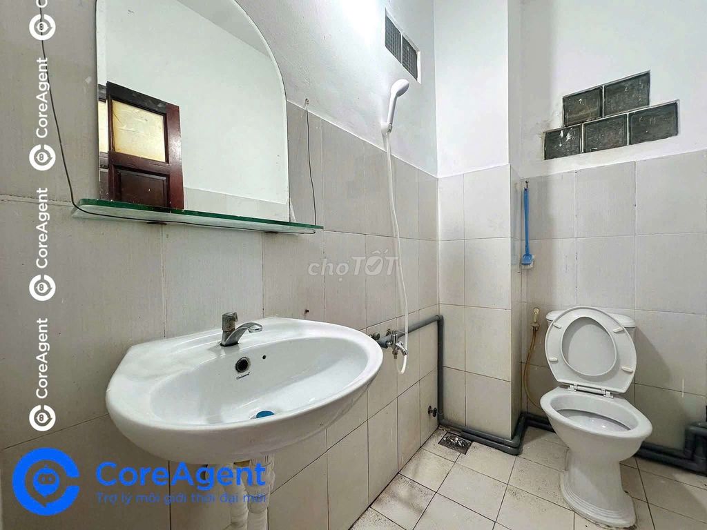 Small apartments have balconies, full comfort in the shower, peace.