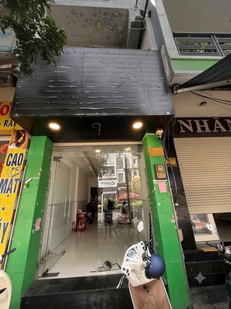 Rent one Bình Thới, 010, District 11, 8 million.