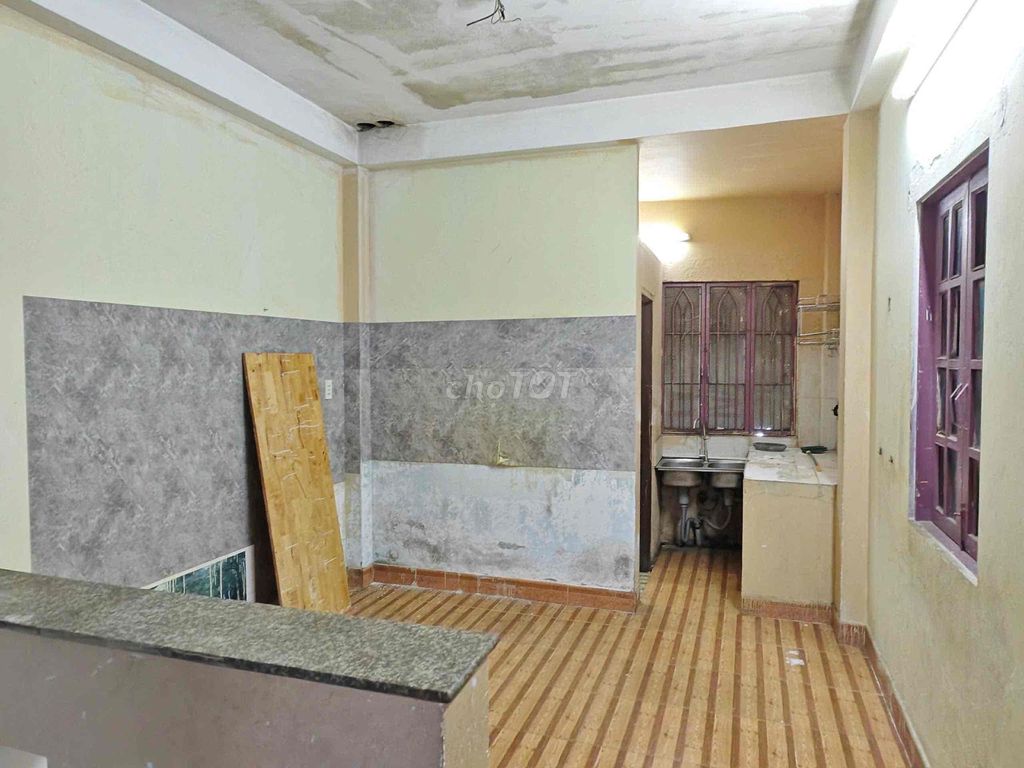 (6 million) Rent two floors of Đỗ Xuân Hợp, 56 meters2, two bedrooms, two toilets.