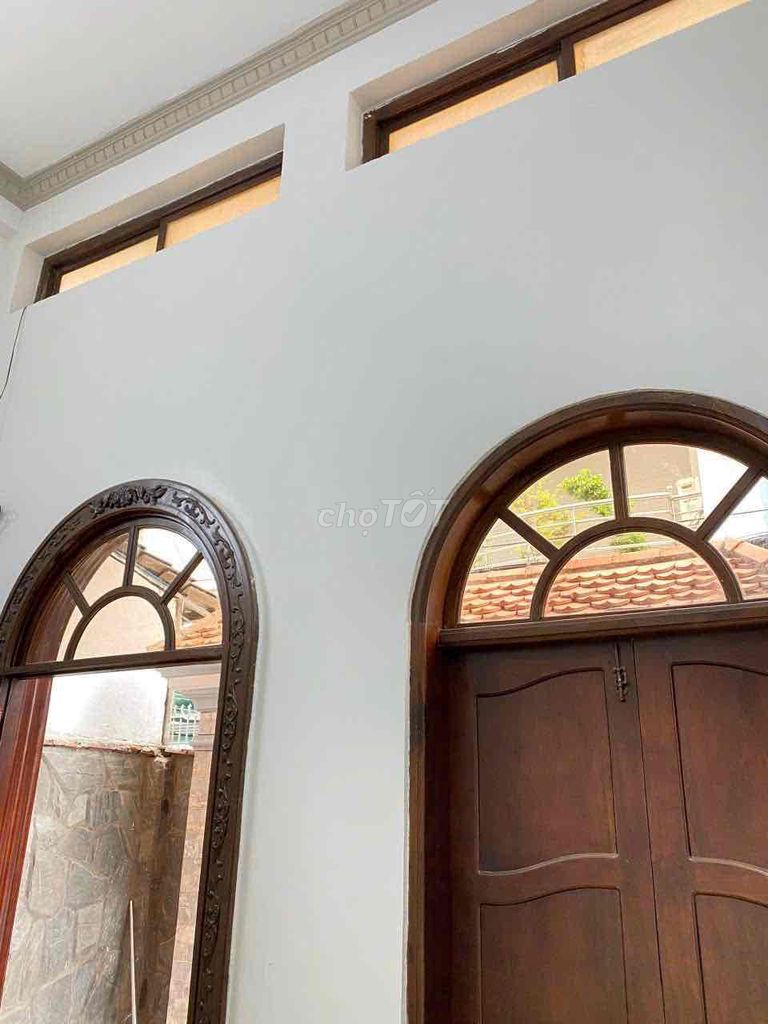Rent a five-story Royal Leaks Gò Vấp-Scarway - 4 bedrooms 4 toilets