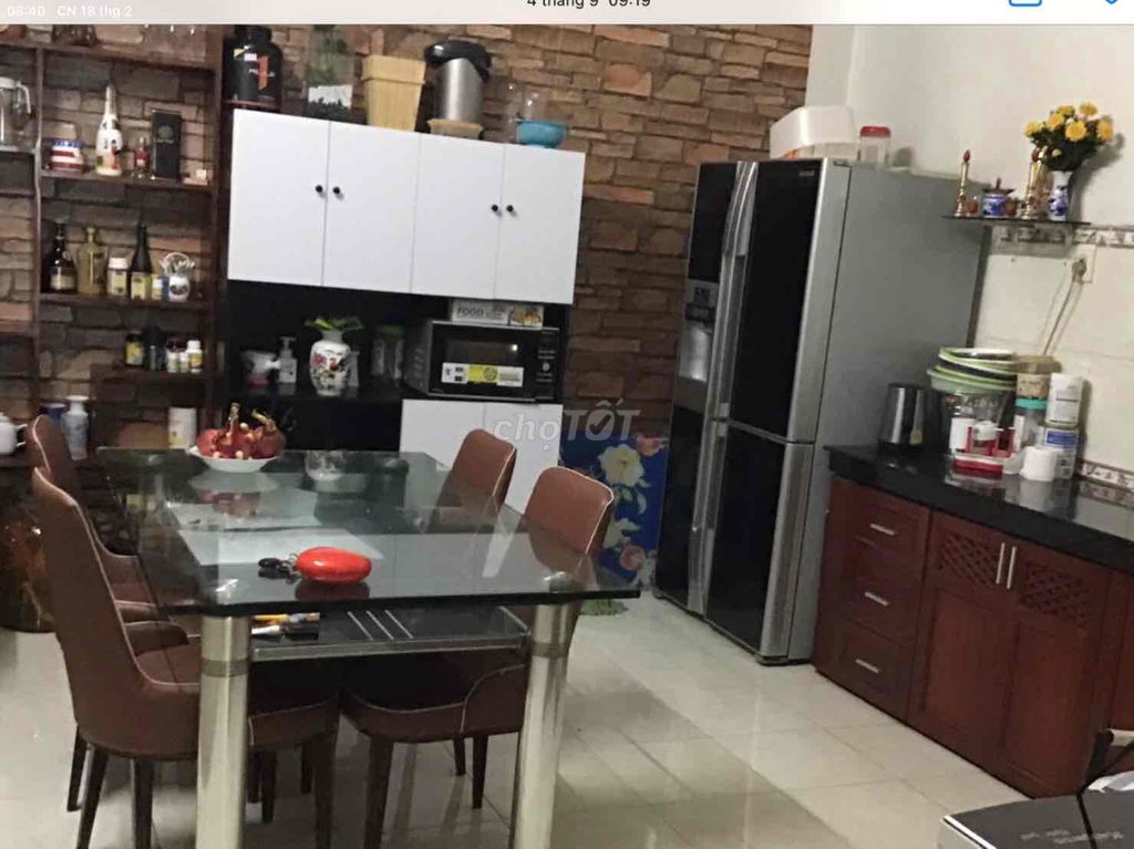 We'll rent an h10 m Bàu Cát Tân Bình. area: 4 meters x 18 m 2 floors at 21 million