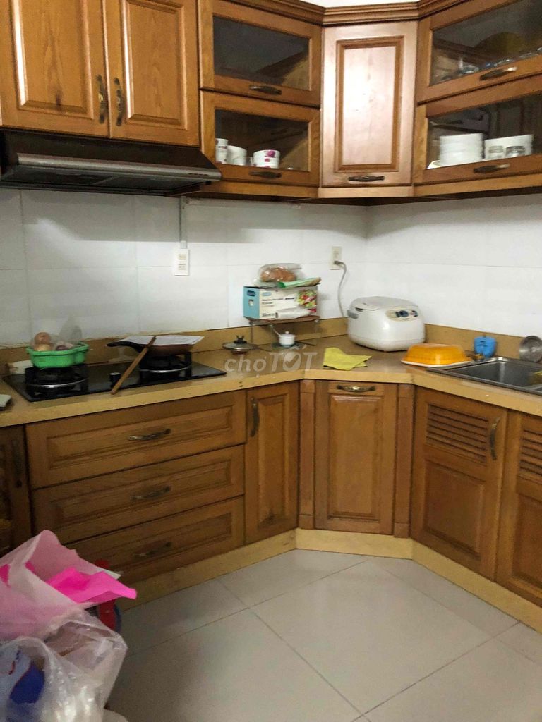 Rent a street house. 4 x 17 is off the line.
