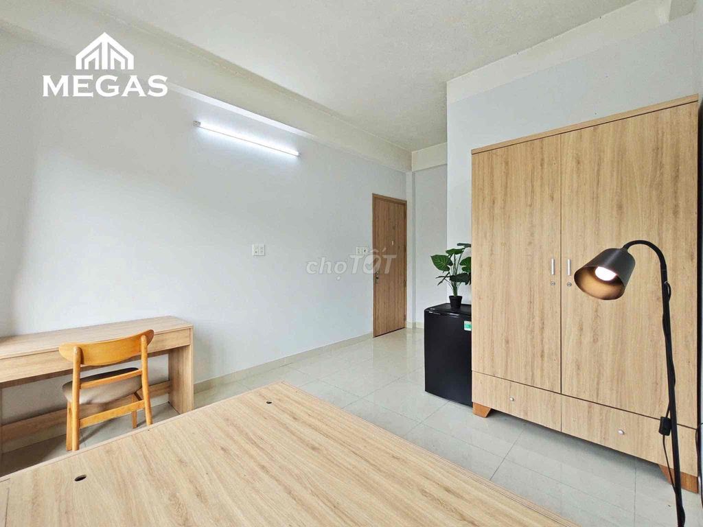 Rent a brand new balcony studio near Nguyễn Thị Thập lotte rmit