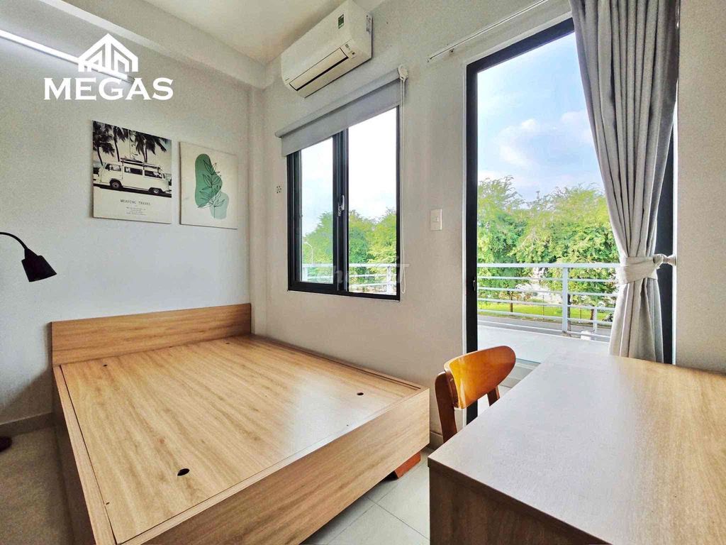 Rent a brand new balcony studio near Nguyễn Thị Thập lotte rmit