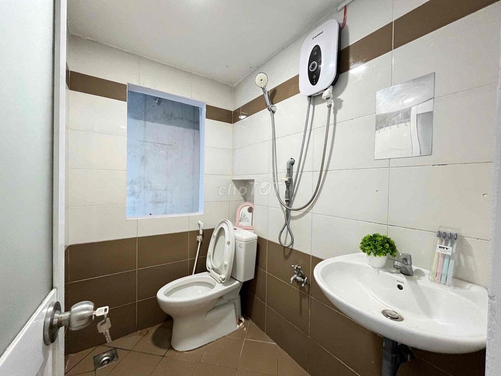Rent a private washing machine studio right out of Nguyễn Thị Thập - rmit - ufm