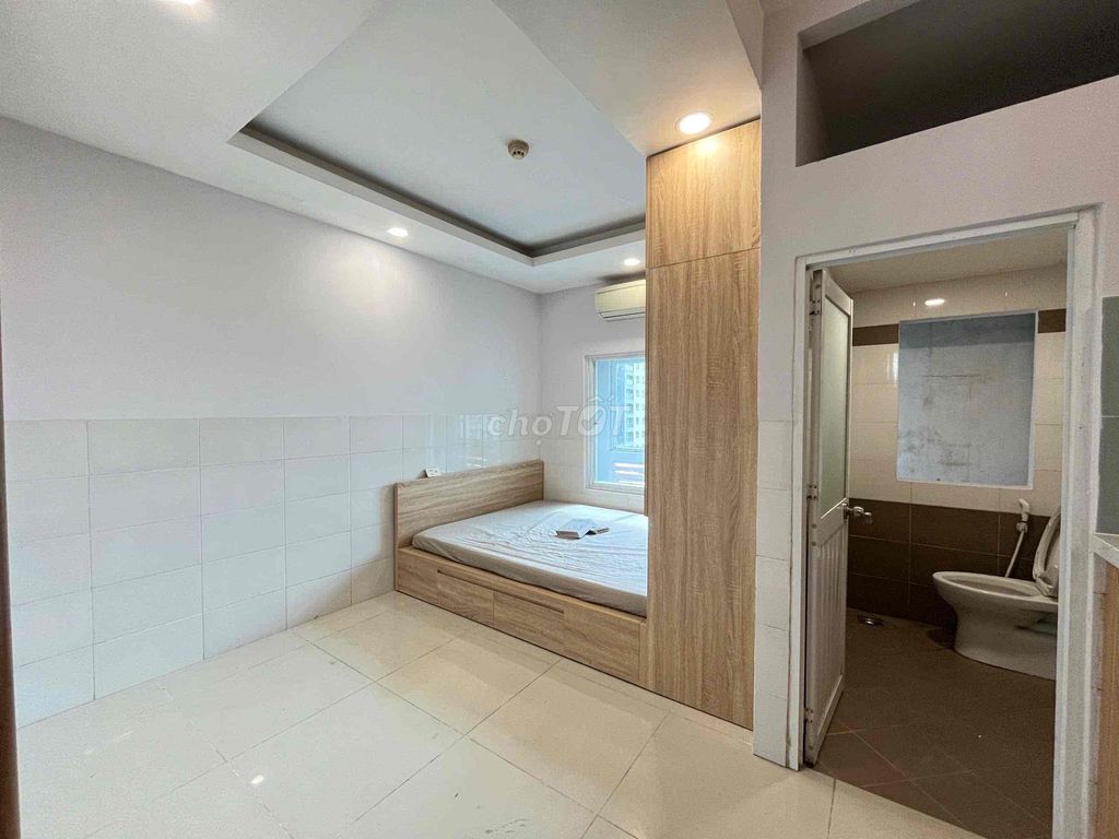 Rent a private washing machine studio right out of Nguyễn Thị Thập - rmit - ufm