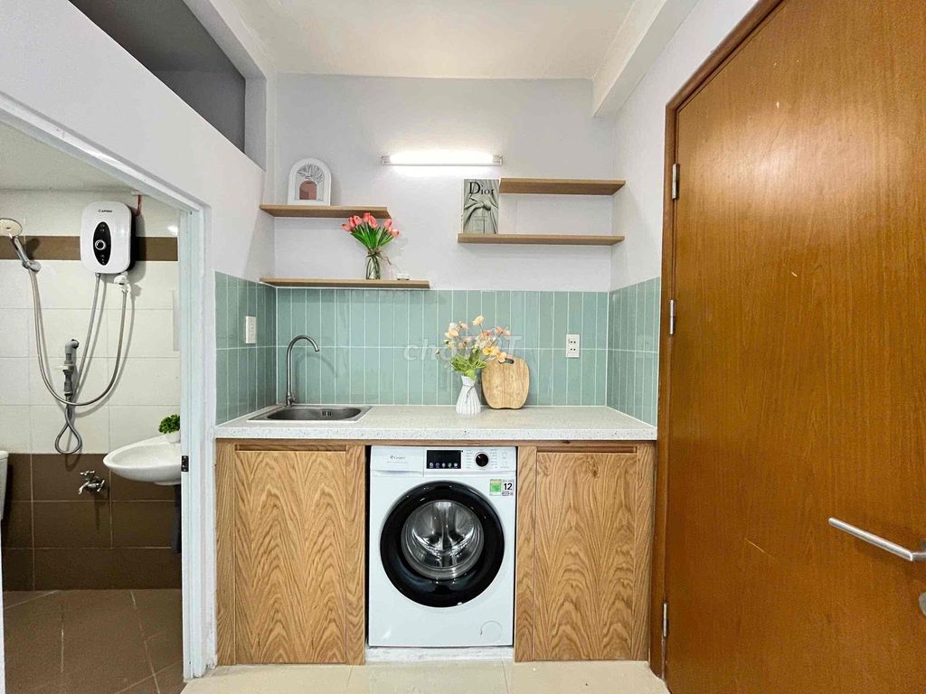 Rent a private washing machine studio right out of Nguyễn Thị Thập - rmit - ufm