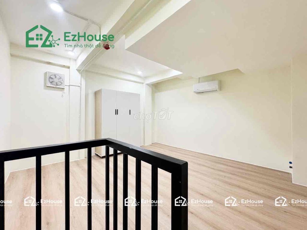 300 M walk -- just built - full interior - 1 1 st floor 1 is super-size - 5 million