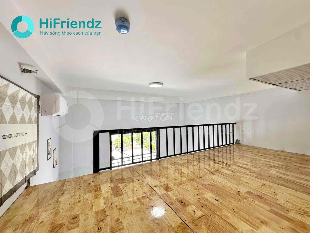To rent a super-smooth balcony.