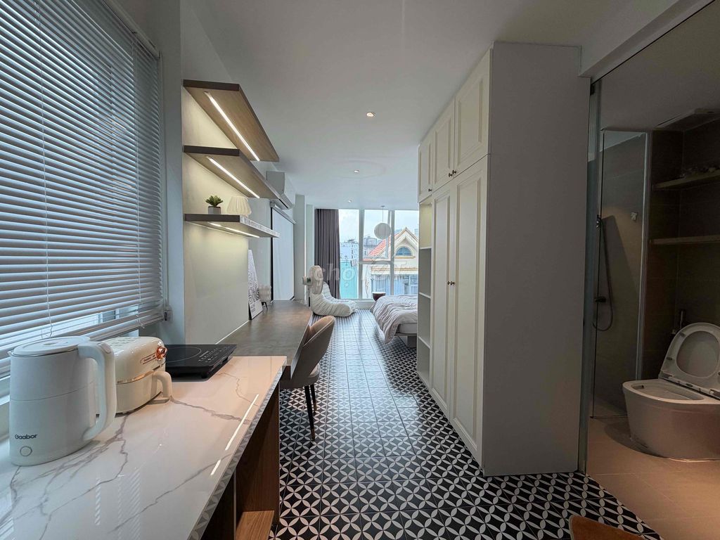 The new service apartment is 100%, Feull Seven, Long Island, La Bason, La Bason 1.