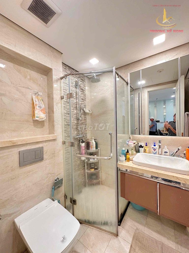 vinhomes golden river district 1 – 1 :1 view room bittoco river ll only 22 million a month