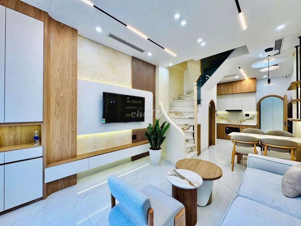 For renting the Full House car alley interior 1/ Quang Trung Gò Vấp(3.5 x10 m) 3 bedroom 3 toilet - 14 t