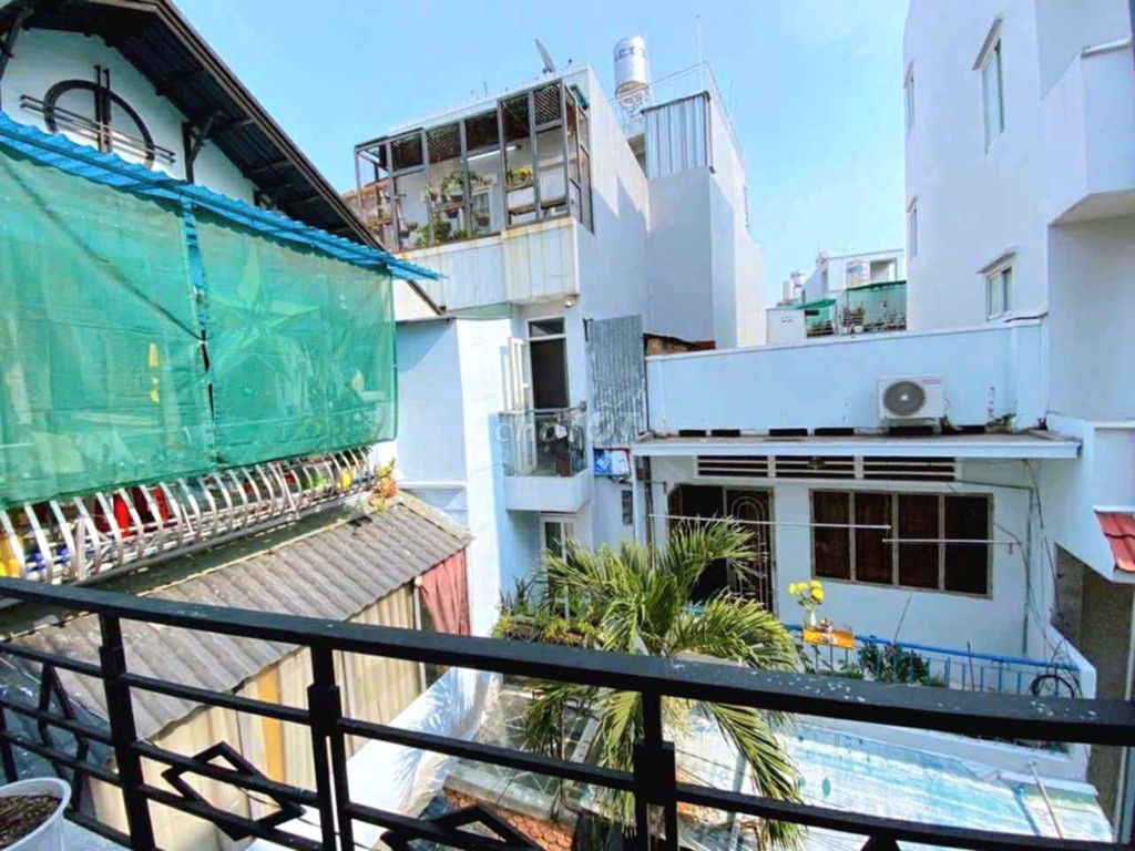 Peaceful balcony, free salami