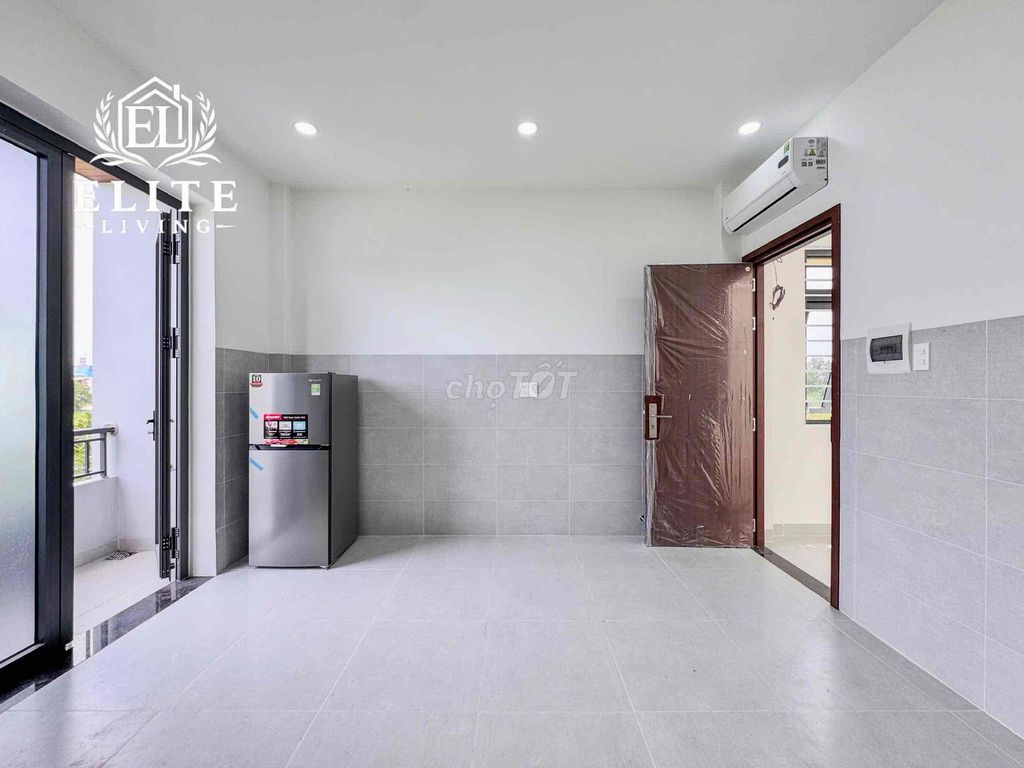 Lê Văn Việt-end room is 100 percent new, close to high-tech.