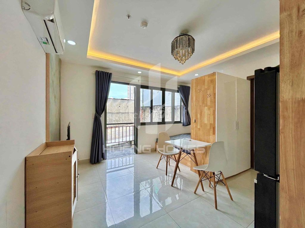 20/10 Advantage - 5 million-8-Nguyễn Duy Trinh District 2.