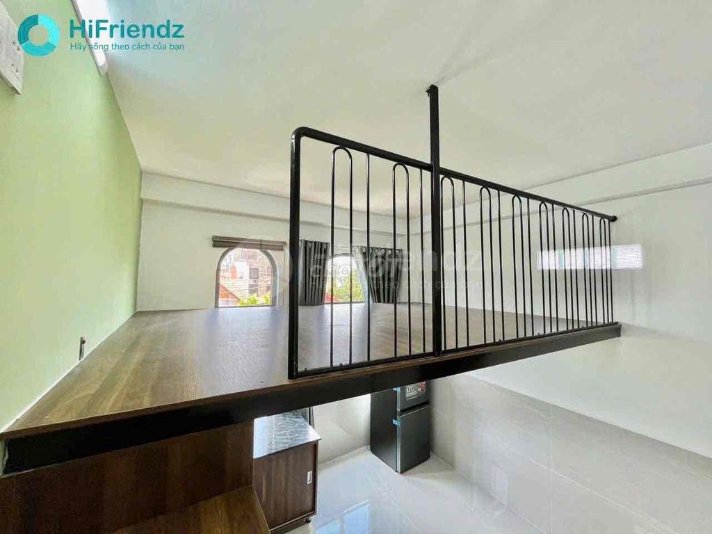 High-class apartment-- balcony-- open window--right Phan Văn Hớn