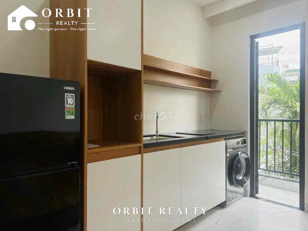 The apartment is in the market.