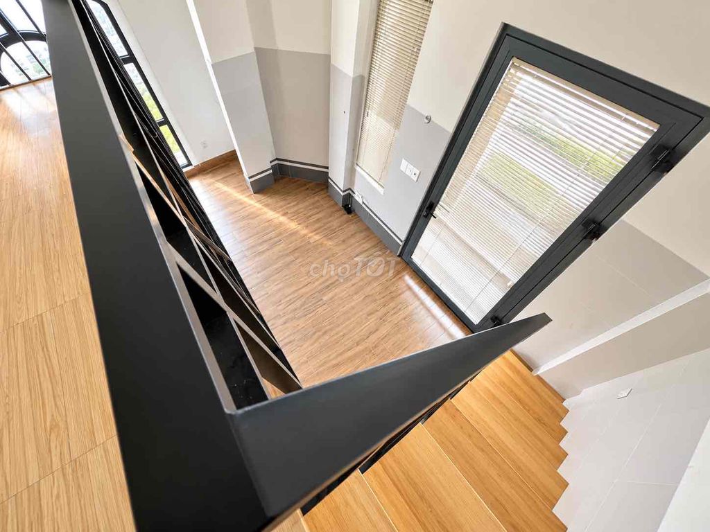 Lê Quang Định loft, Bình Thạnh - Modern design, glass view