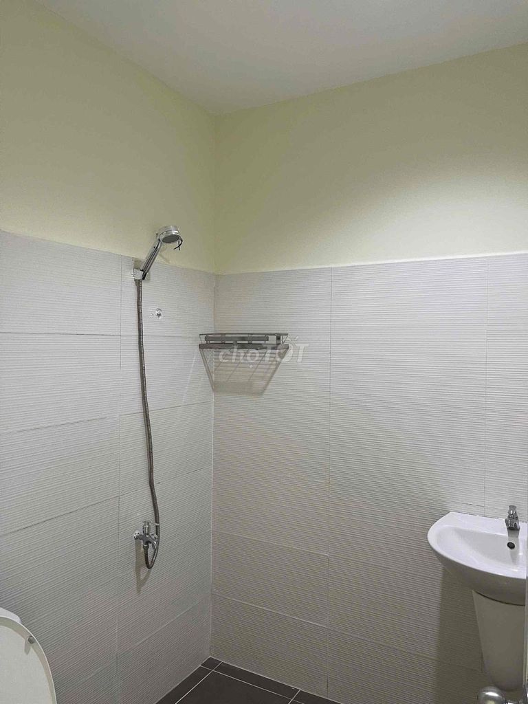 Rent apartment belleza District 7 81 M2,2 bedrooms, 2 new 9 million-painted toilets.