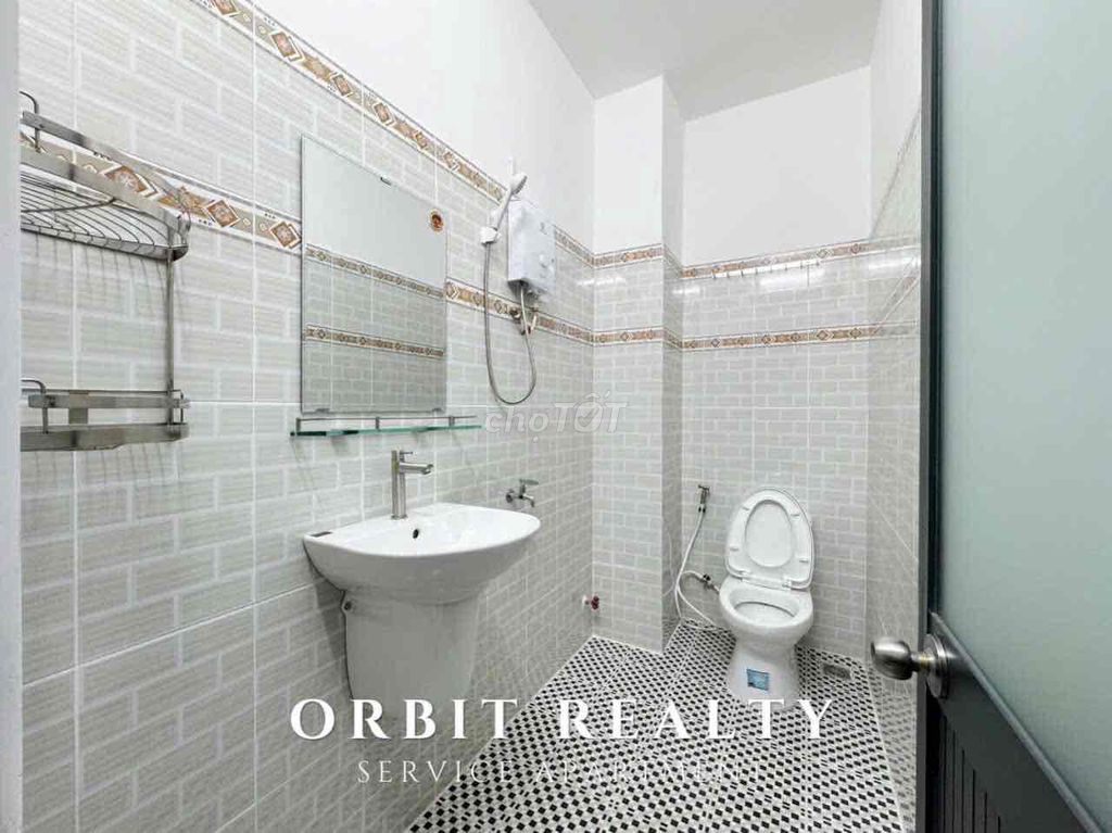 Touching new standard of living - high-end apartment in the middle of a flat.