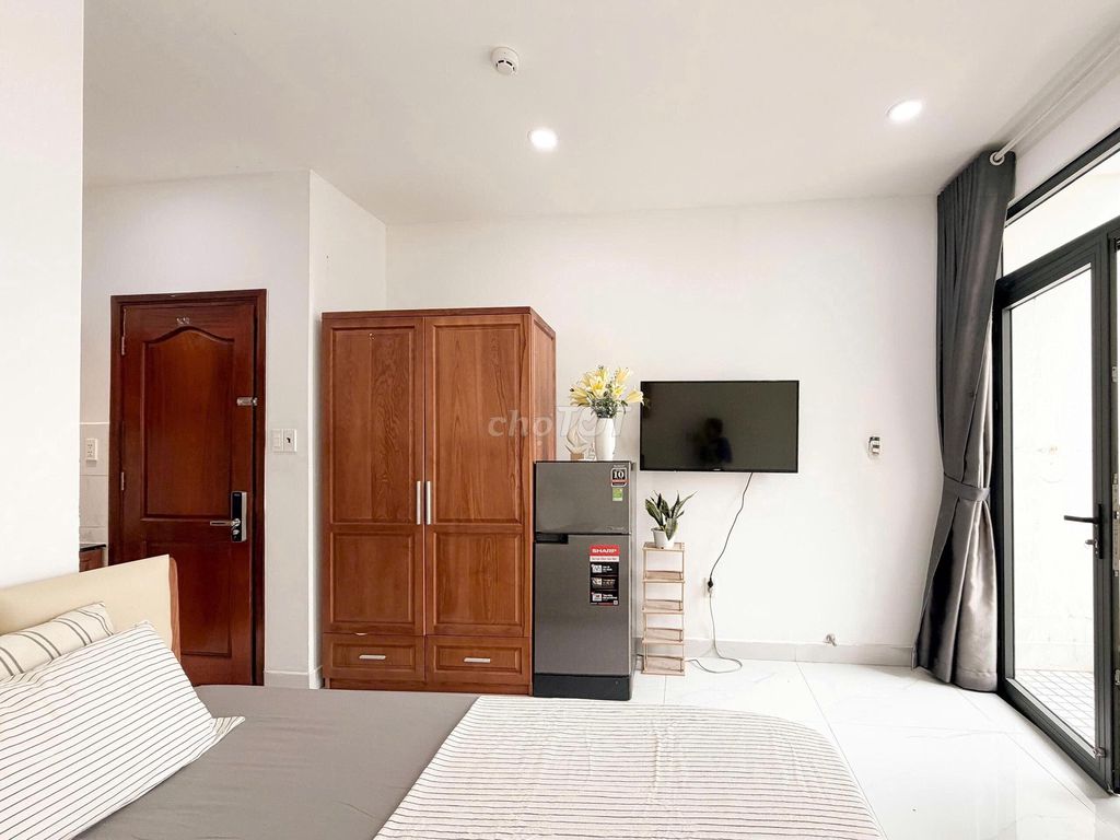 pay rent