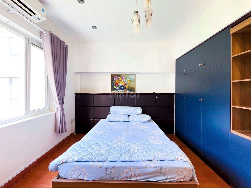 Two bedrooms for $12 million.