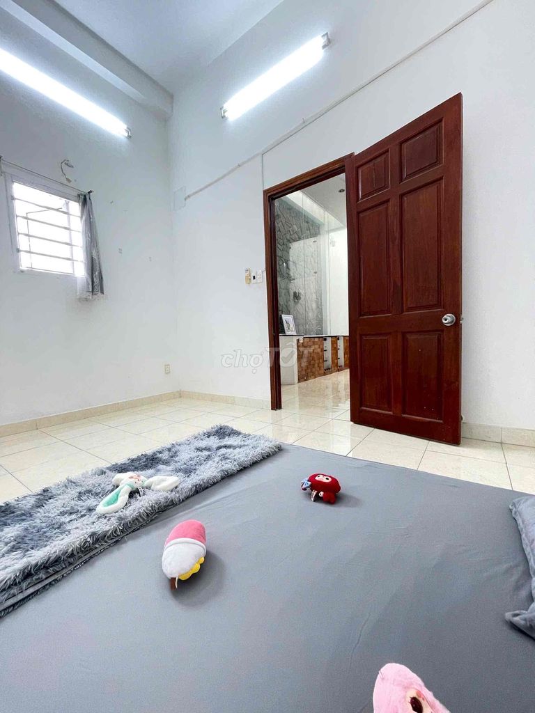 Room service apartments are over 35 meters wide.